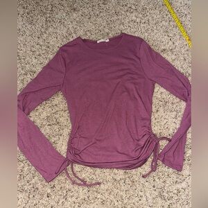 Heart and hips cute 🎀 pink tight blouse size large